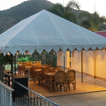 Udai Nature Valley Resort - A Peace Full Farmhouse Resort Udaipur Esterno foto