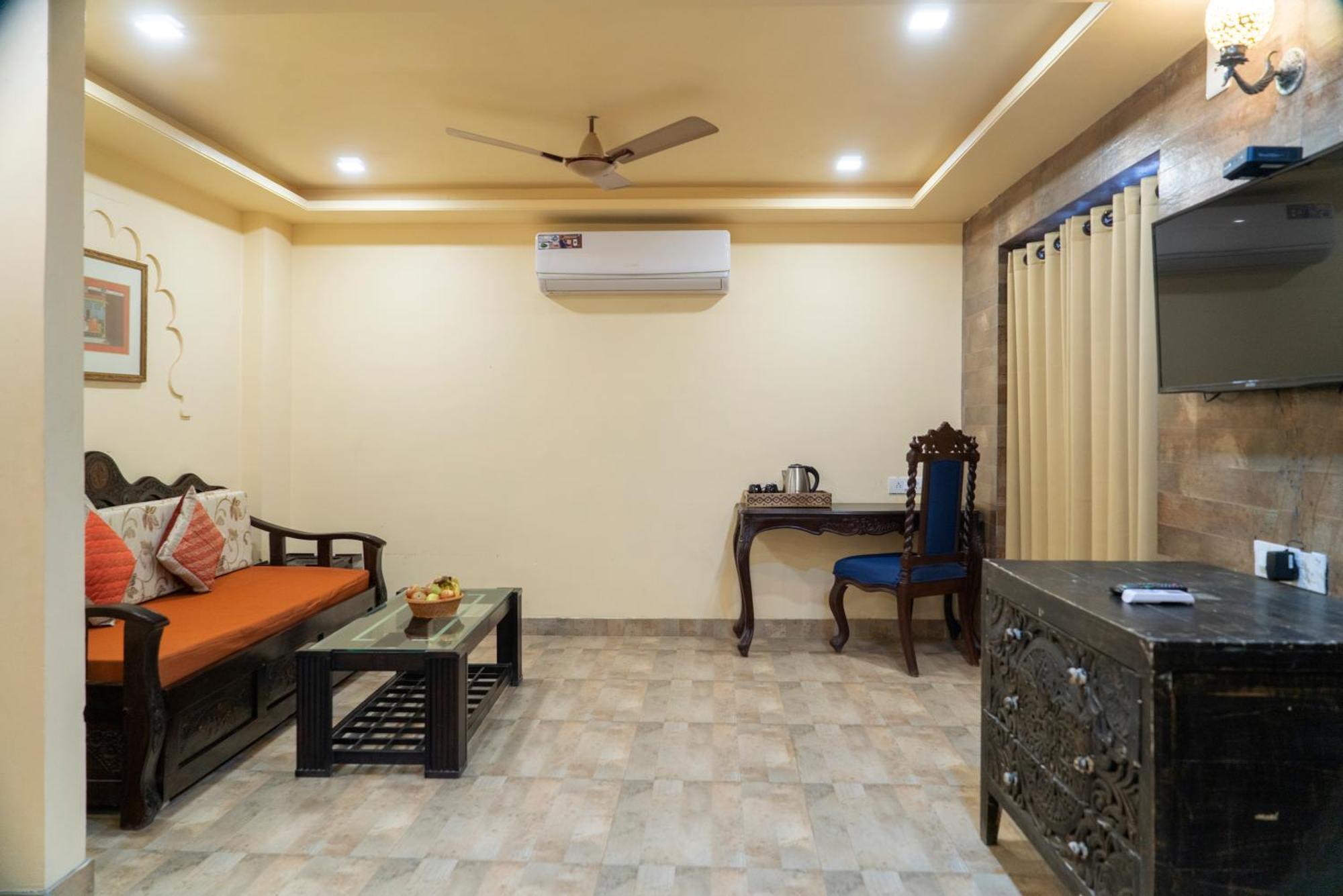 Udai Nature Valley Resort - A Peace Full Farmhouse Resort Udaipur Esterno foto